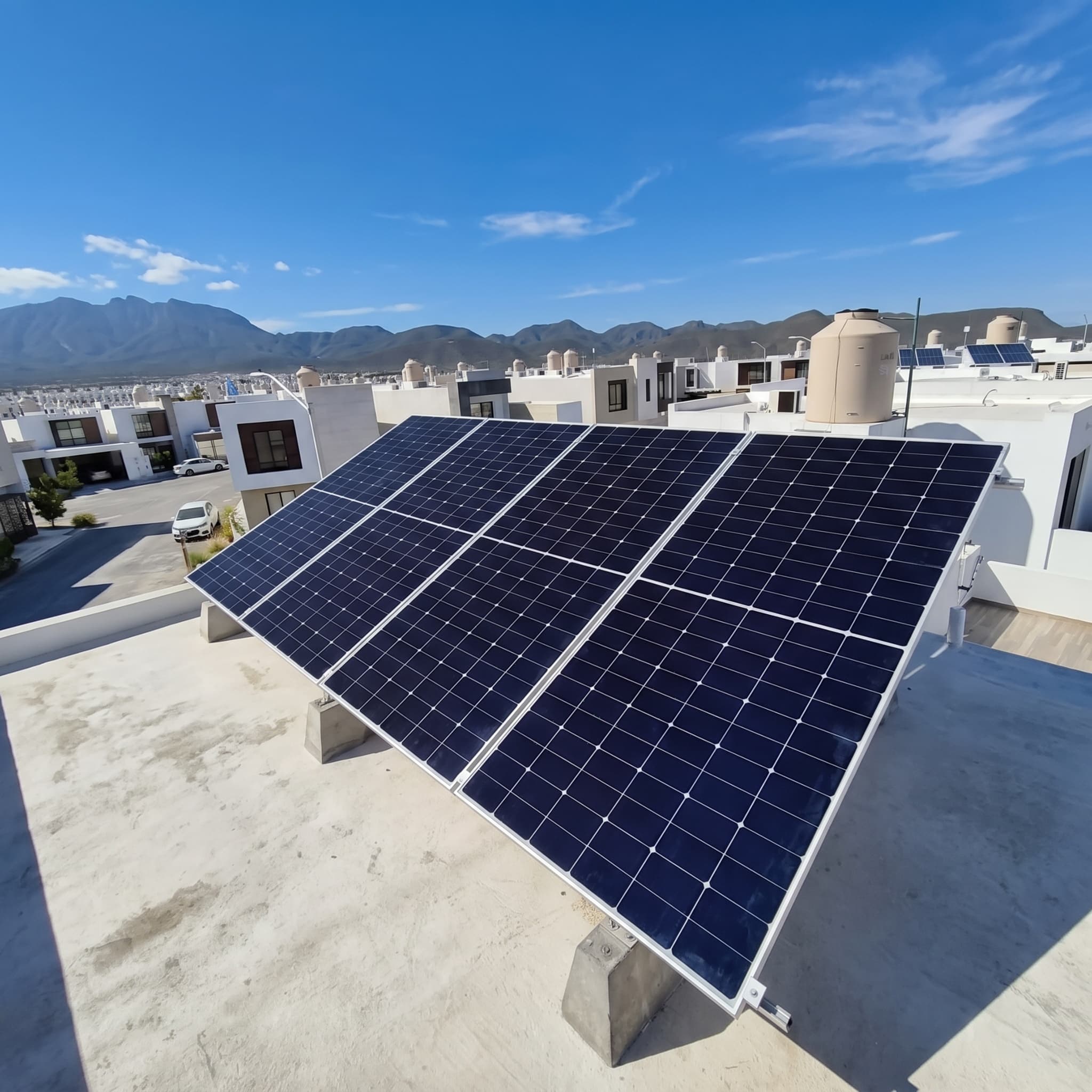 Instalación de Paneles Solares en Techo EcoZone